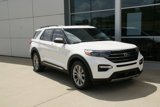 Used 2022 Ford Explorer XLT w/ Equipment Group 202A image 2