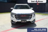 Used 2024 GMC Terrain SLT image 2