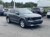 Certified 2025 Kia Sorento LX image 3