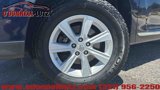 Used 2012 Toyota Highlander SE image 2