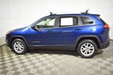 Used 2018 Jeep Cherokee Latitude Plus w/ Cold Weather Group image 2