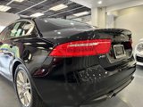 Used 2017 Jaguar XE Premium image 5