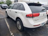 Used 2013 Lincoln MKX AWD image 3