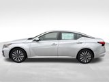 Used 2023 Nissan Altima 2.5 SV image 2