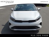 Used 2022 Kia Forte LXS w/ LXS Technology Package image 3