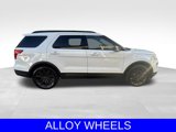 Used 2019 Ford Explorer XLT w/ Equipment Group 202A image 3