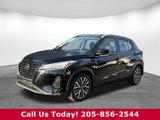 Used 2021 Nissan Kicks SV image 2