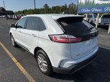 Used 2023 Ford Edge SEL w/ Convenience Package image 3