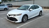 Used 2020 Toyota Camry LE image 3