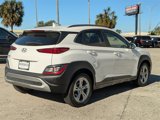 Used 2022 Hyundai Kona SEL image 3