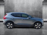 Used 2019 Volvo XC40 T5 Momentum image 4