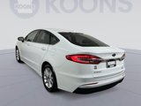 Used 2019 Ford Fusion SE image 4