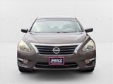 Used 2014 Nissan Altima 2.5 SV image 2