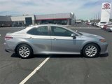 Used 2019 Toyota Camry LE image 4