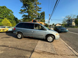 Used 2006 Chrysler Town & Country image 3