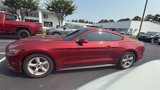 Used 2017 Ford Mustang Coupe image 2
