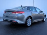 Used 2017 Kia Optima EX w/ Premium Package image 3