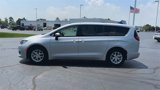 Used 2022 Chrysler Voyager LX image 5