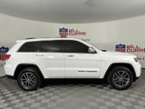 Used 2017 Jeep Grand Cherokee Limited w/ Luxury Group II image 2