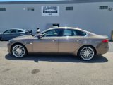 Used 2017 Jaguar XF Prestige image 2