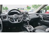 Used 2018 Nissan Rogue SV w/ Premium Package image 2