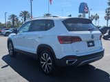 Used 2022 Volkswagen Taos SE image 6