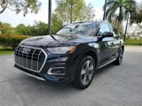 Used 2023 Audi Q5 2.0T Premium w/ Convenience Package image 4