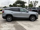 Used 2024 GMC Terrain SLT image 3