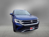 Used 2022 Volkswagen Taos SEL image 2