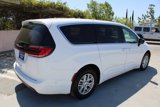 New 2025 Chrysler Pacifica Select image 4