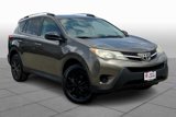 Used 2014 Toyota RAV4 LE image 2