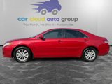 Used 2011 Toyota Camry XLE w/ SE/XLE Extra-Value Pkg image 2