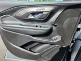 Used 2024 GMC Terrain SLT image 6