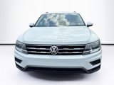 Used 2020 Volkswagen Tiguan SE image 2