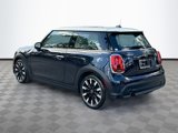 Used 2022 MINI Cooper 2-Door Hardtop image 5
