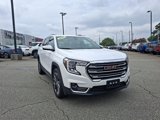 Used 2022 GMC Terrain SLT w/ Infotainment Package II image 2