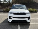 New 2025 Land Rover Range Rover Sport Dynamic SE image 3