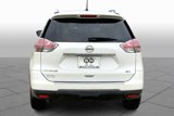 Used 2016 Nissan Rogue SV w/ SV Premium Package image 4