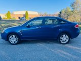Used 2009 Ford Focus SEL image 2