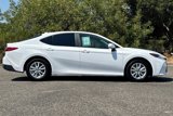 Used 2025 Toyota Camry LE image 3