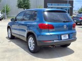 Used 2017 Volkswagen Tiguan Limited w/ Alloy Wheels Package image 3