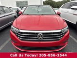 Used 2021 Volkswagen Jetta SE image 2