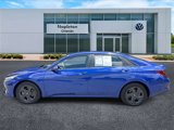 Used 2023 Hyundai Elantra SEL image 3