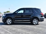 Used 2017 Ford Explorer XLT w/ Equipment Group 202A image 4