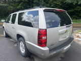 Used 2009 Chevrolet Suburban LTZ image 2