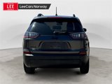 Used 2023 Jeep Cherokee Altitude Lux image 4