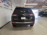 New 2025 Jeep Grand Cherokee Laredo X w/ Luxury Tech Group I image 4