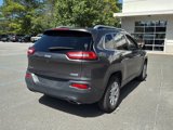Used 2017 Jeep Cherokee Latitude image 3