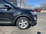 Used 2017 Ford Explorer XLT w/ Equipment Group 202A image 2
