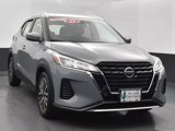 Used 2021 Nissan Kicks SV image 2